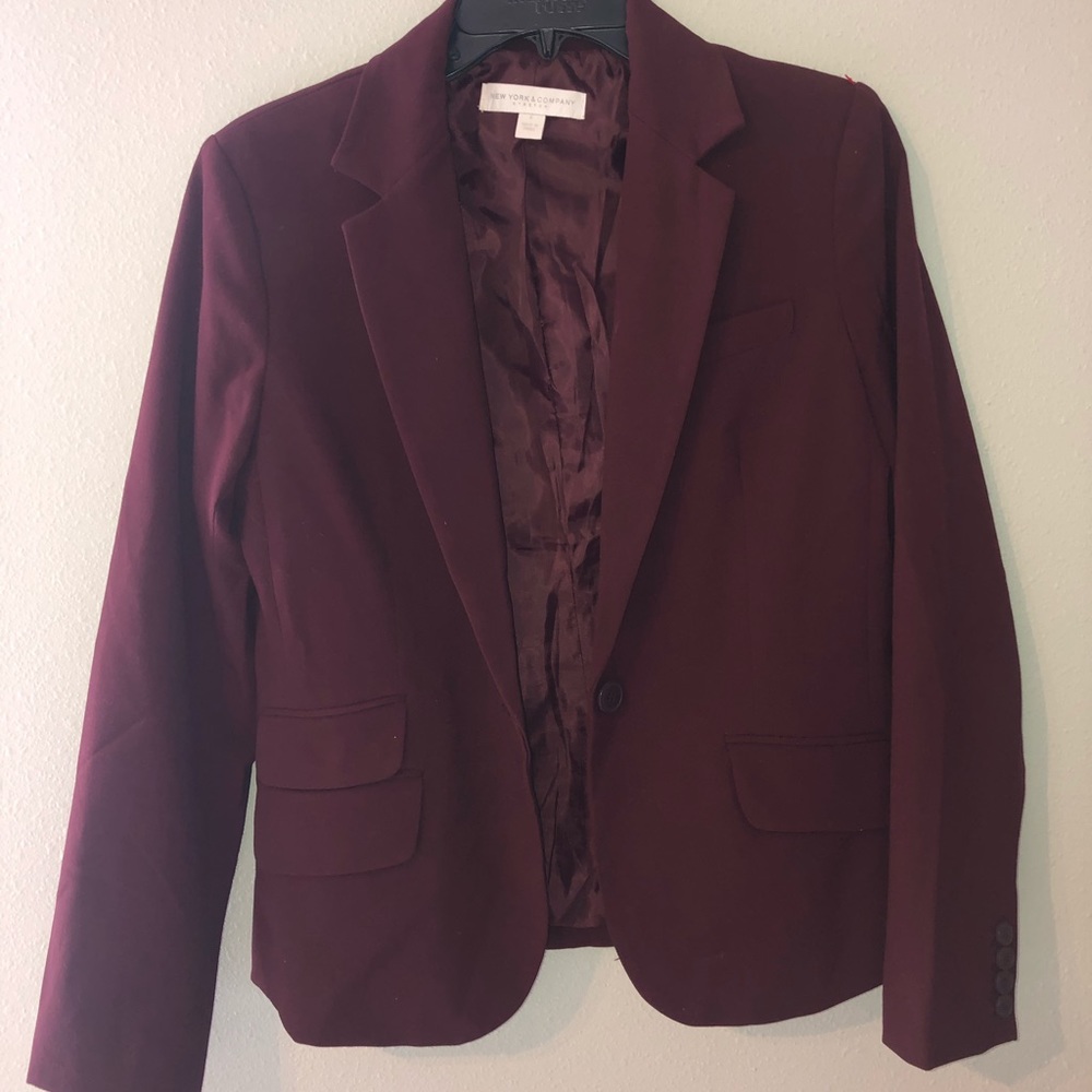 Maroon blazer